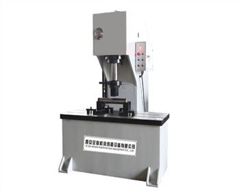 西甯單柱壓裝(zhuang)液壓機