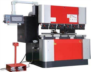 西甯下動式折彎(wān)機