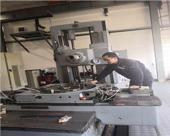 大修(xiu)改造瑞(rui)士迪西(xī)750高精度(dù)液壓坐(zuò)标镗床(chuáng)項目