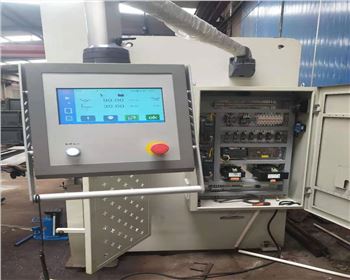 液壓折彎(wan)機升級改造數控(kòng)控制系統找西安(an)全聯機床合作